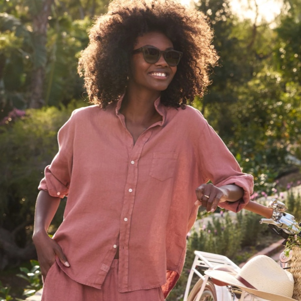 Frank & Eileen Eileen Washed Linen Button Down in Mauve